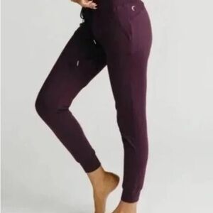 ZYIA Active Unwind Joggers Size‎ Small